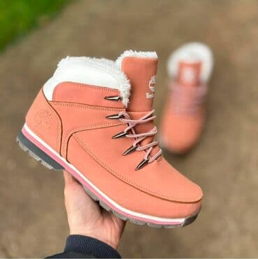 Women's Sneakers and athletic shoes: Čizme — 4