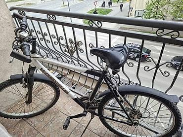 Planinski bicikl 26" - Čelični ram sa kosom gornjom cevi, kombinacija