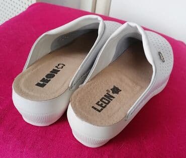 grubin papuce krava: Clogs, Leon, 40 — 4