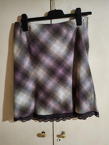 H&M ženska suknja, veličina EUR 38 (US 8). - Kroj: ravna