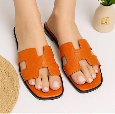 second hand novi sad: Hermes kroko✨
2900 c3na ako se uzimaju 3 para 
Par-3700din☪️☪️ — 2