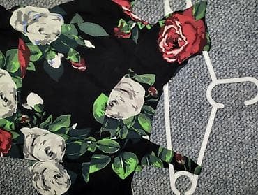 haljine diline: Ženska midi haljina s floralnim printom - Model: kroj u obliku slova — 7