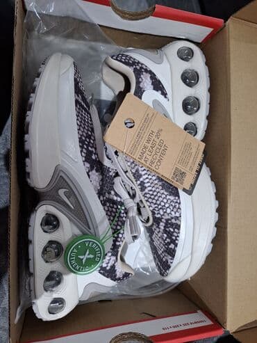 replay is more patike: Nike, 39, color - Multicolored — 9