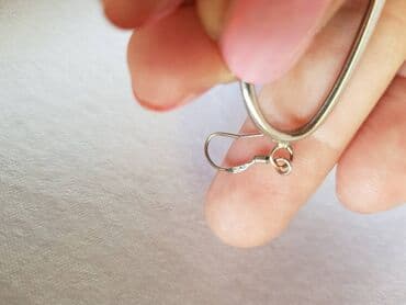 grubin sa krznom: Hoop earrings — 2