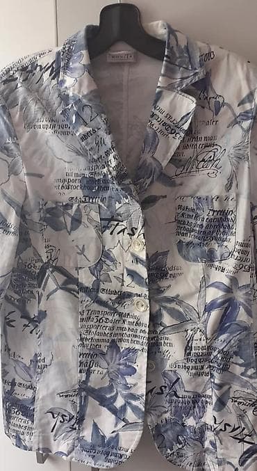 Sakoi: Ženski sako sa printom – brend: BOUTA - Model: lagani sako ravnog — 2