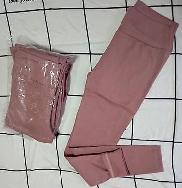 Rebraste,blago futrovane helanke
Puder boja
s,m,l,xl,xxl
2000
Viki na lalafo.rs Rebraste,blago futrovane helanke
Puder boja
s,m,l,xl,xxl
2000
Viki