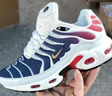 converse kozne patike: Tn patike 
Poslednji brojevii 34 
2900 din
mn — 1