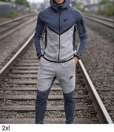 Trenerka Nike, bоја - Siva