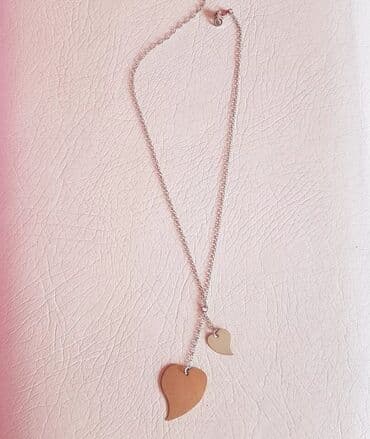 Pendant necklace