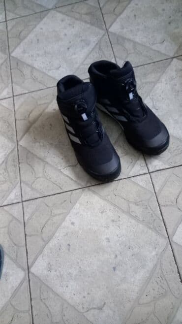 punjenje za igracke: Adidas, Veličina - 39, Vodootporne — 3