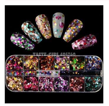 Nega noktiju: Sestougao set 12u1 za ukrasavanje nokta 
Cena: 390din — 1