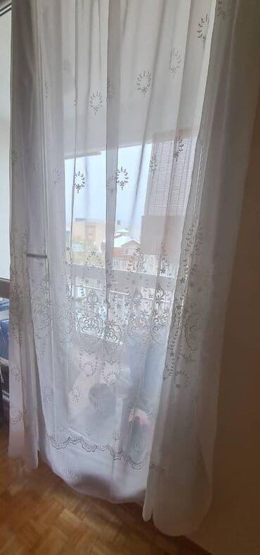 iznajmljivanje klupa i stolova: Net, Voile & Sheer Curtains, color - White — 1