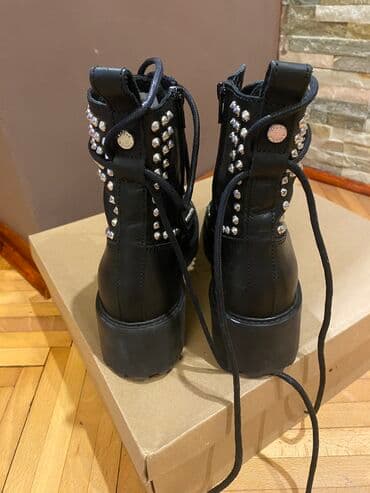new balance patike crne: Gležnjače, Steve Madden, 39 — 4