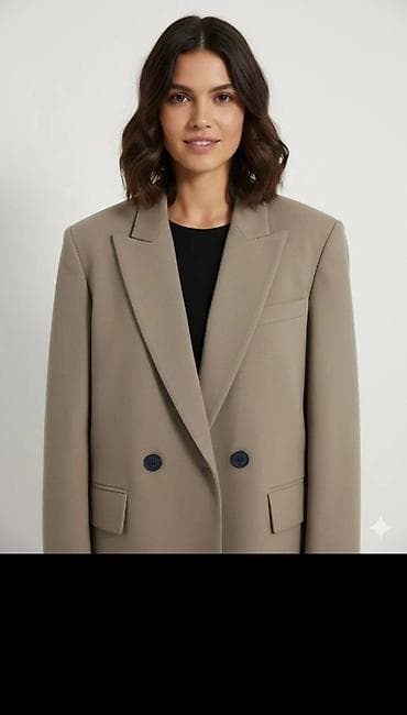 helanke bez savova: Ženski oversized sako – bež/taoupe nijansa - Kroj: duži, oversized — 1