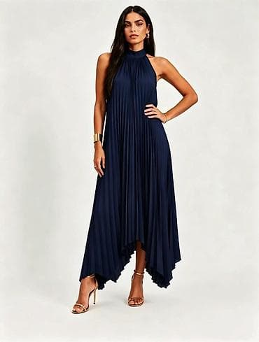 top bez rukava: Elegantna plisirana haljina bez rukava
2300 din
S M L — 2