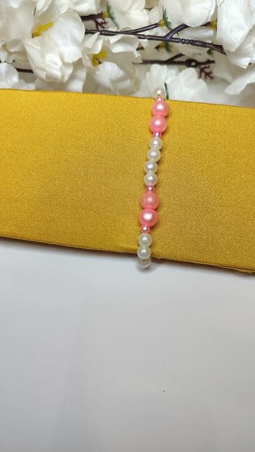 dzepni sat cena: Narukvica sa perlama – ručno nizane perle u kombinaciji belih “biser” — 3