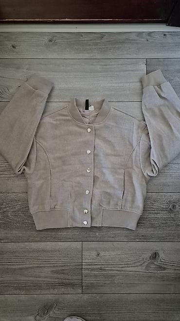 Kancelarijski nameštaj: H&M DIVIDED bomber duks-jakna, veličina XS (EUR/US XS; CN — 1