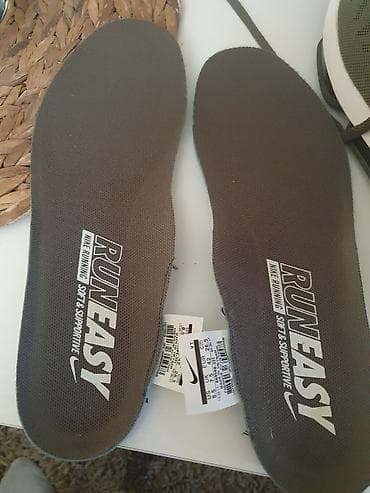 nike air force sive: Stanje kao na slikama dobro očuvane.Sitni tragovi korišćenja.Br42 — 10