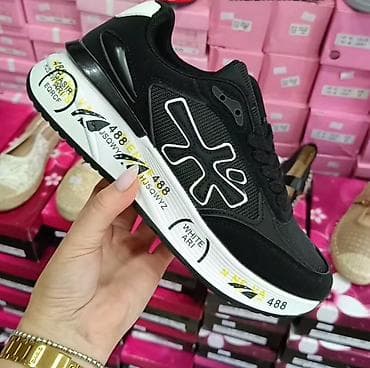 licni kont: 41-45
Cena 3800 din 🍍📌📌 — 1