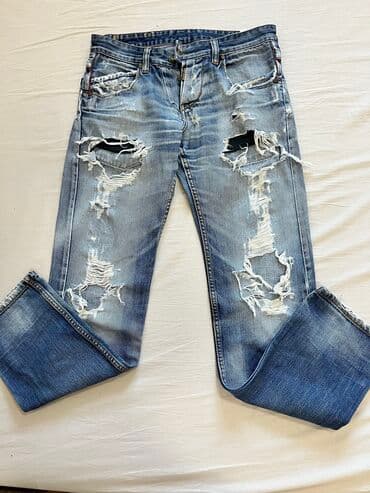 Homesuits: TAKESHY KUROSAWA
Limited edition — 1