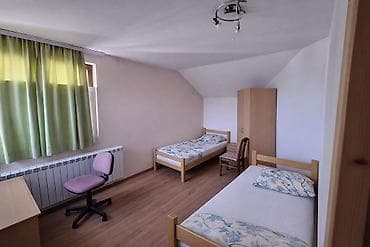 IZDAJEM SMEŠTAJ ZA 8 OSOBA IZUZETNO POVOLJNO SA SVIM TROŠKOVIMA NA