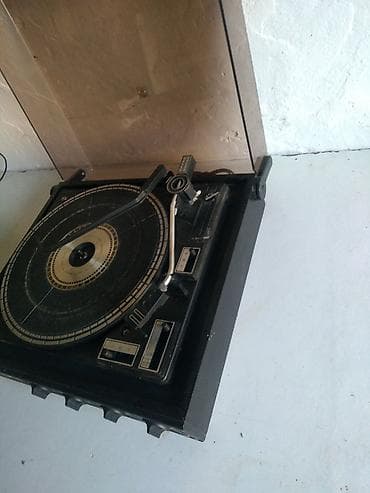 masazer za vrat cena: Gramofon TOSCA 15 ispravan potpuno ispravan i veoma dobro očuvan — 5