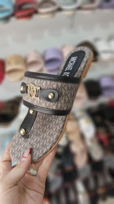 papuce 39: Modne papuče, 40 — 4