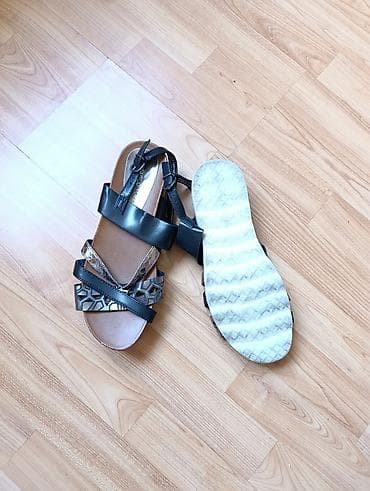 original patike nike: Ženske sandale sa kaišićima - Veličina: 41 (oznaka vidljiva na — 2