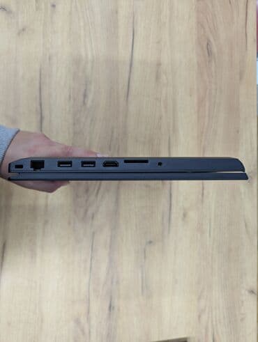 motor za usisivac samsung 1800w: Intel Core i7, 16 GB OZU, 15.6 " — 14