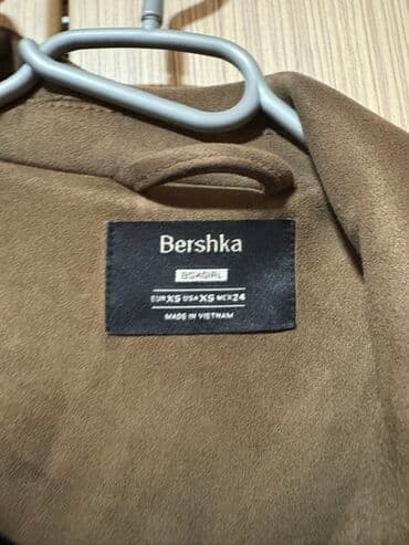 push up helanke za trening: Žuta Bershka jakna sa džepovima, kopča se dugmadima. Idealna za — 6