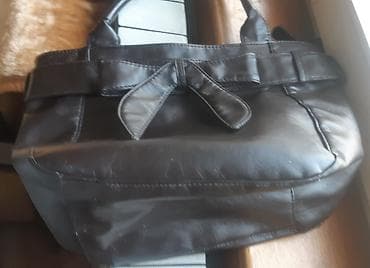 cloe torba: Damska torba – braon elegantna i praktična - Materijal: glatka eko — 2