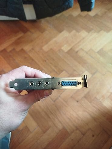 i pad: Stara retro ISA graficka kartica.
Nepoznato stanje — 7