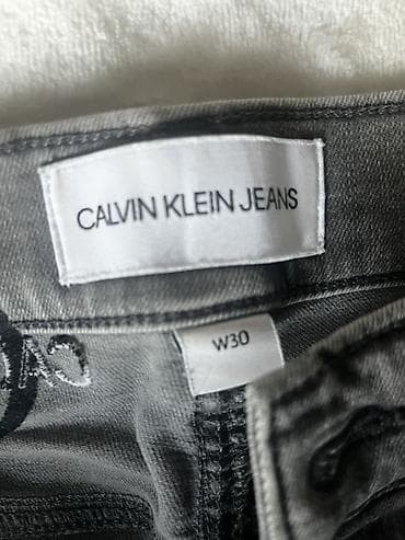 pull and bear belgrade: Britches and shorths Calvin Klein, color - Grey — 3