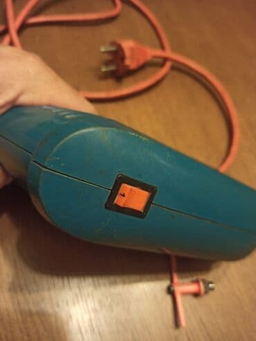 Električni alati: Original mala bušilica BLACK&DECKER, potpuno ispravna, dve brzine — 6
