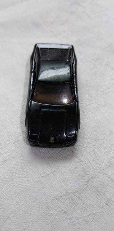 oc sa prevodom: Hot Wheels Ferrari,oko Thailand ocuvan — 2