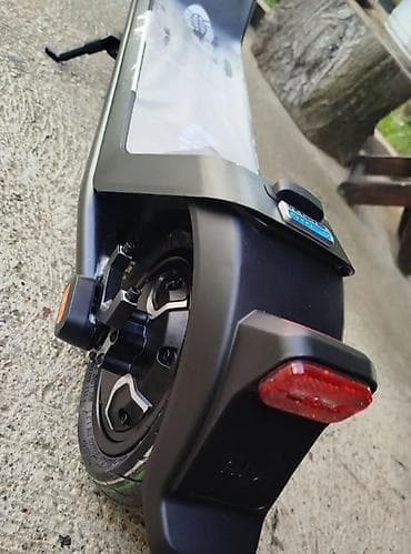 flis za planinarenje: NIU Kick Scooter Kqi3 Sport-Domet 40km AKCIJA! ! ! CENA: Samo 300e — 8