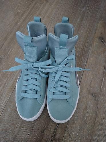 sandale antilopa: Puma Suede patike – ženski model Nošene par puta. - Materijal: od — 2