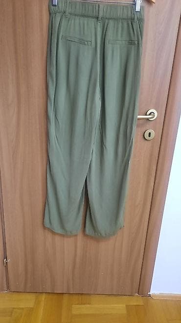 kengurovo blago platforma: Ženske pantalone DeFacto, veličina 36. - Boja: maslinasto zelena - — 4