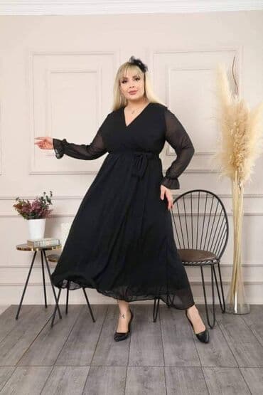 Cena 2600 din
Veličina XL na lalafo.rs Cena 2600 din
Veličina XL