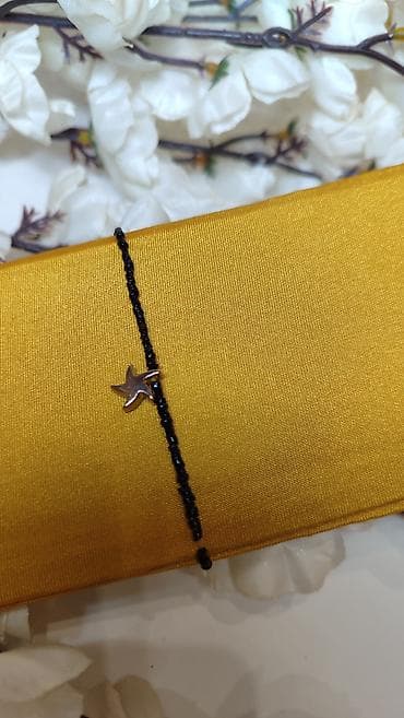 dzepni sat cena: Minimalistička narukvica sa zvezdicom - Tanka narukvica od sitnih — 2