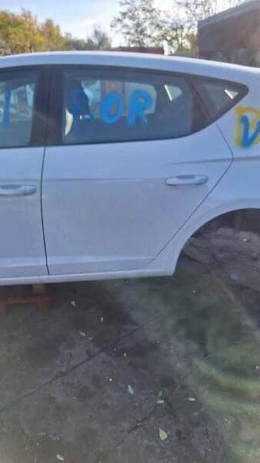 merac za pritisak cena: LEON 5F VRATA ZA SEAT LEON OD 2013. DO 2018. GOD — 2