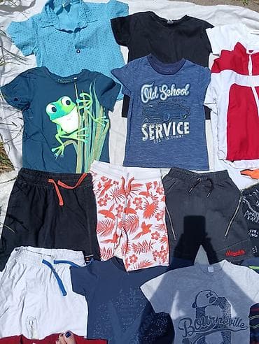 hodalice za bebe: Veliki paket dečije garderobe za dečaka (otprilike 4–5 god preko 40 — 6