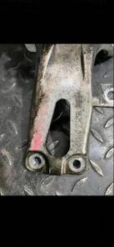 suv vozila: AUDI A6 ULTRA NOSAC STOPA MOTORA 4G0199308AE 8K0199307BJ | audi vw — 2