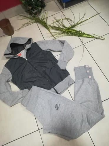tech fleece sivi: Nike, S (EU 36), color - Grey — 7