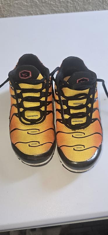 franklin marshall patike cena: Nike Air Max Plus TN. PLACENE 15.000 Dete je nosilo par puta — 2