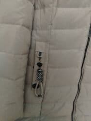 invento zenske jakne: Ženska zimska jakna sa kapuljačom i krznom - Duža, topla, prošivena — 2