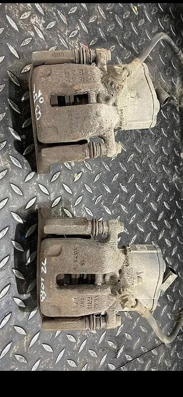 akcija ventilatora: AUDI Q3 2.0 TDI 2014 DELOVI KOCIONA KLJESTA ELEKTRO ZADNJA | Audi — 2