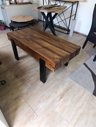 viseci elementi za spavacu sobu: Klub sto GREDE Dimenzija stola 120x60 visina 50cm Debljina grede — 1