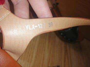 torbe b: Sandale, 39 — 3