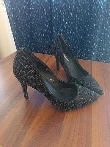 prelepo: Salonke 37 br Nošene jednom u top stanju 1500 din Uplata na račun — 6